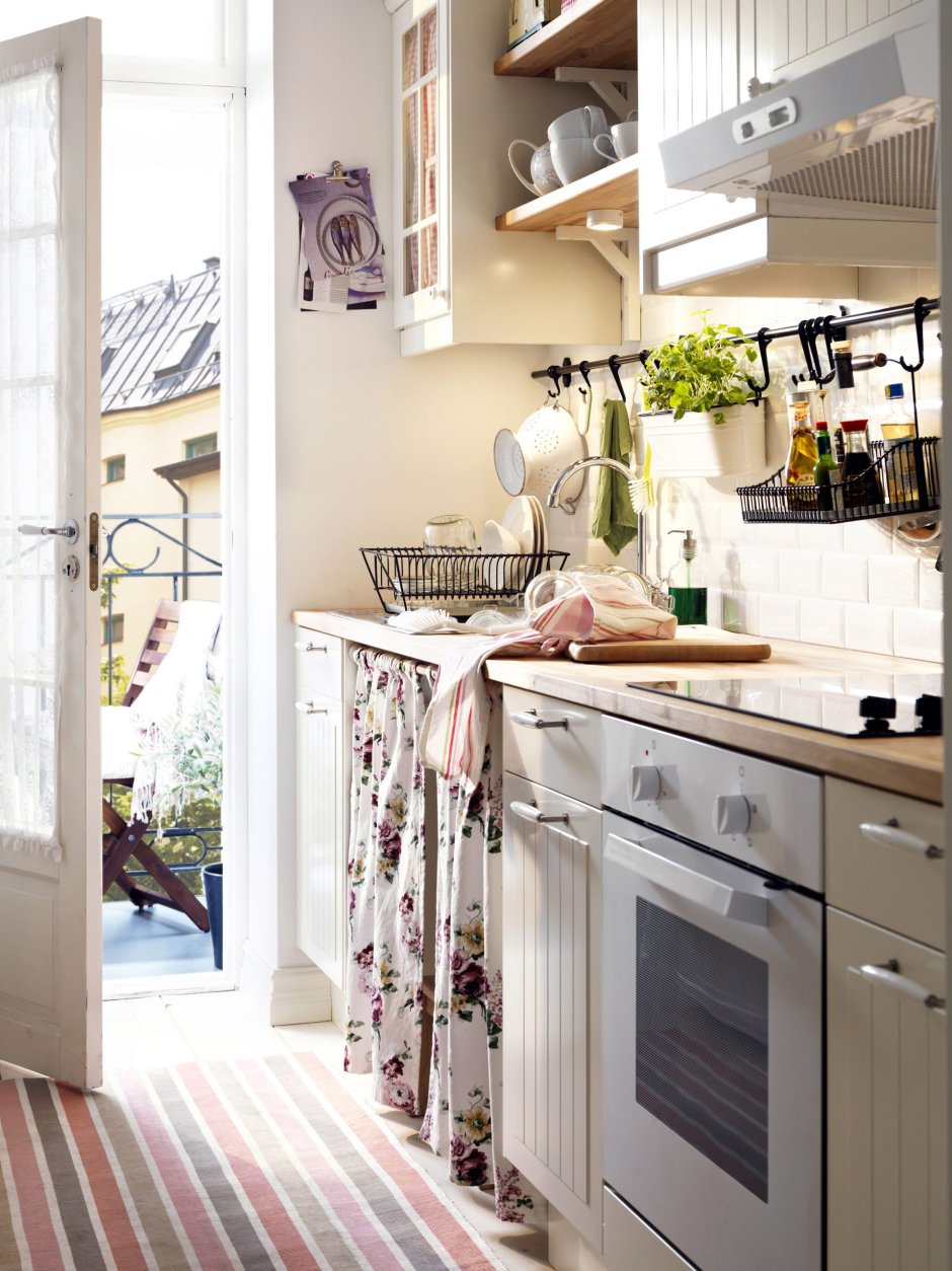 Маленькие кухни камбуз