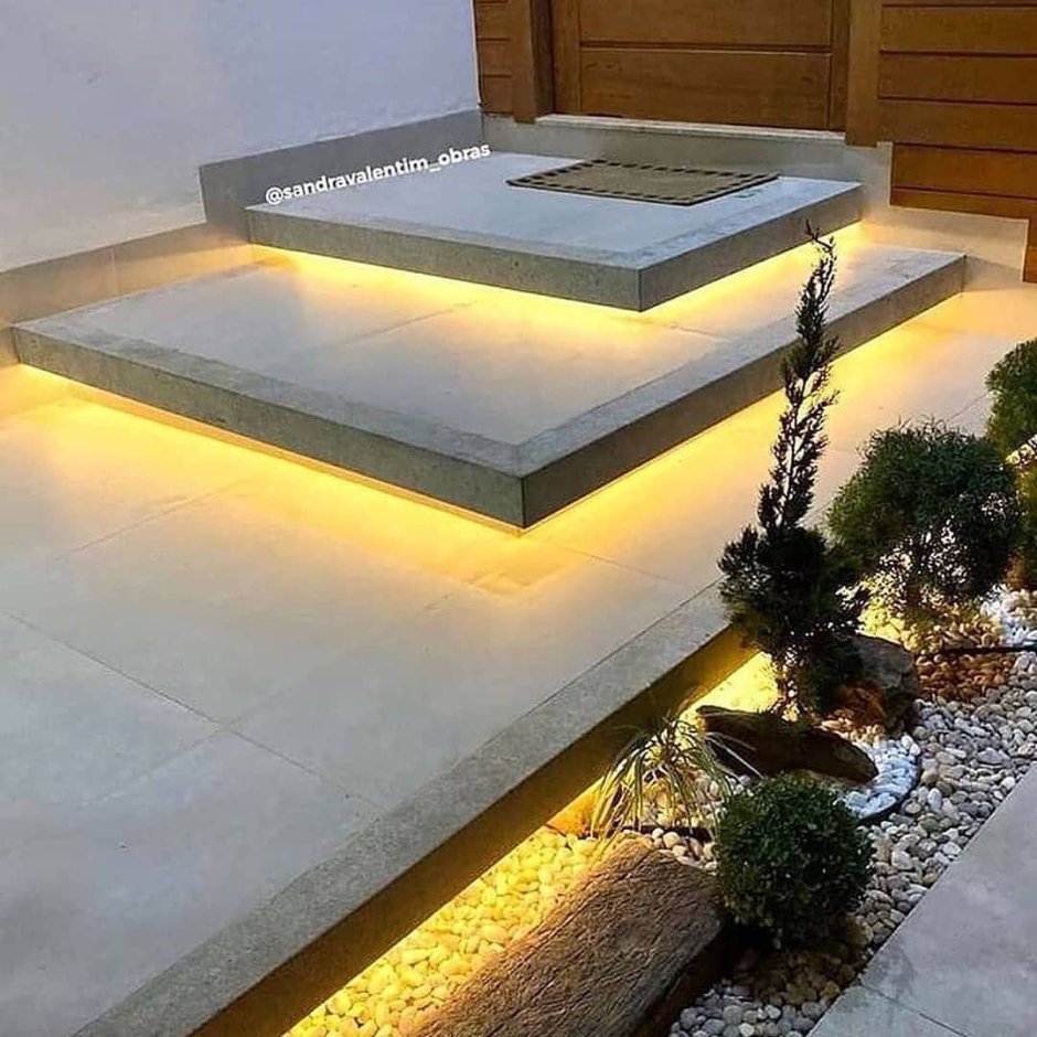 Парящие ступени крыльца