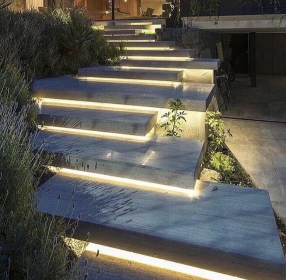 Консольная лестница из бетона