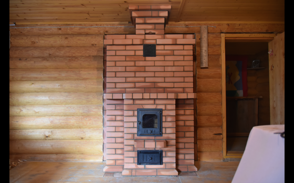 Финская кирпичная печка дровяная