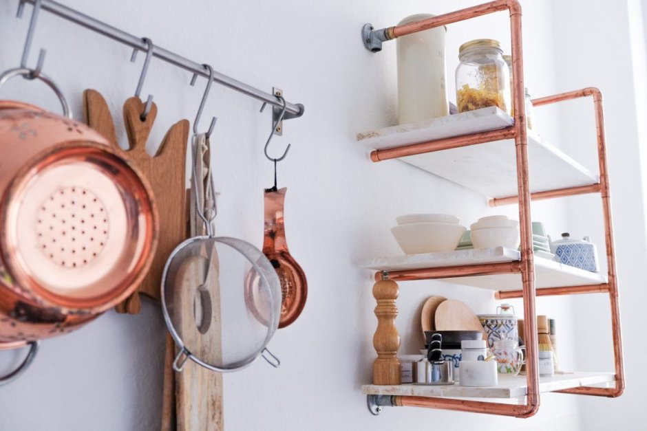 Полка на кухню из труб ПВХ