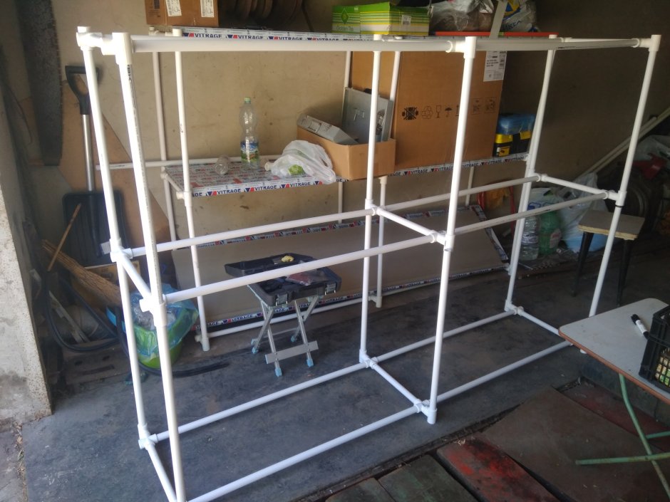 Стеллаж из пропиленовых труб