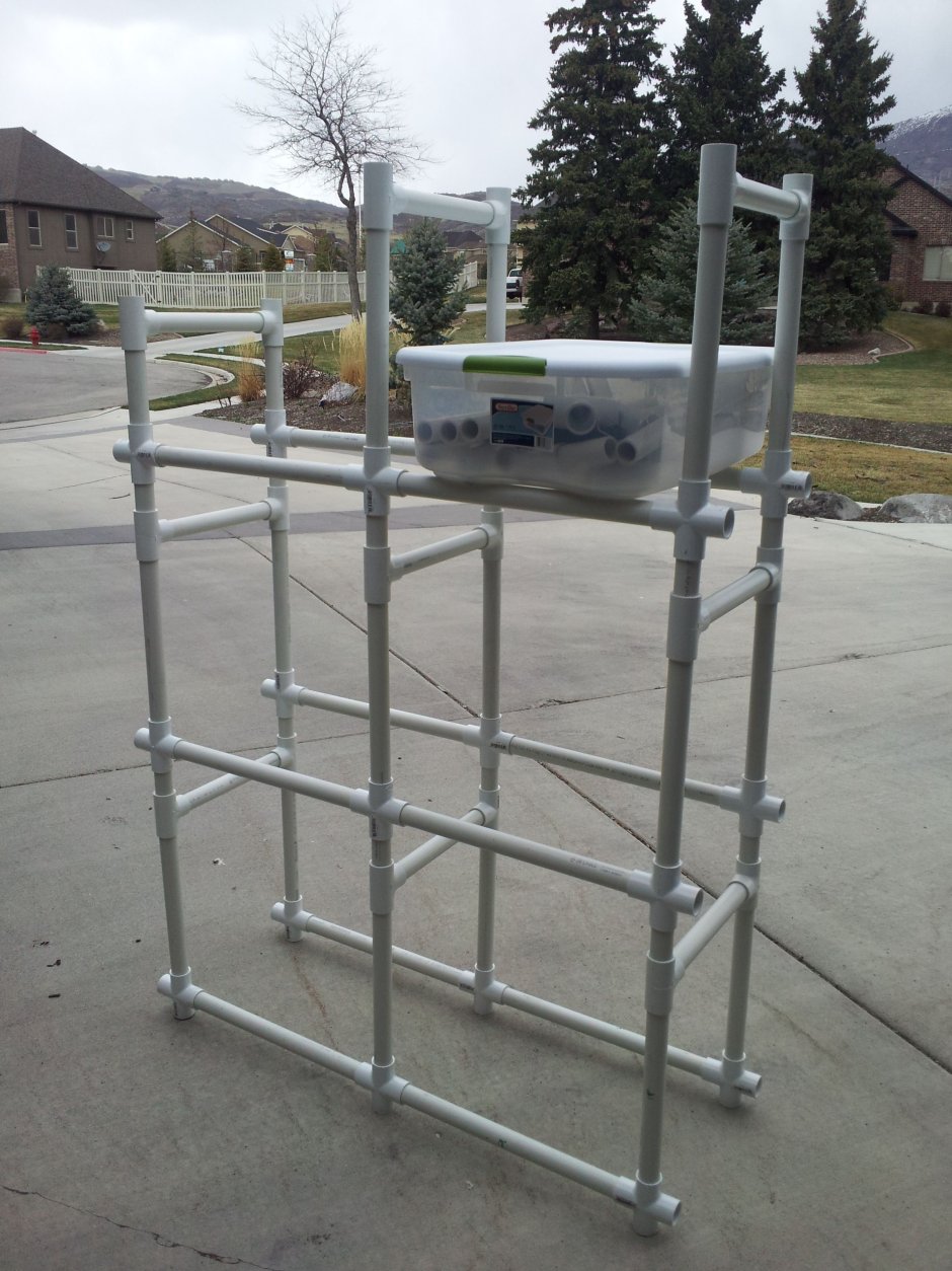 Стеллаж для рассады из ПВХ труб