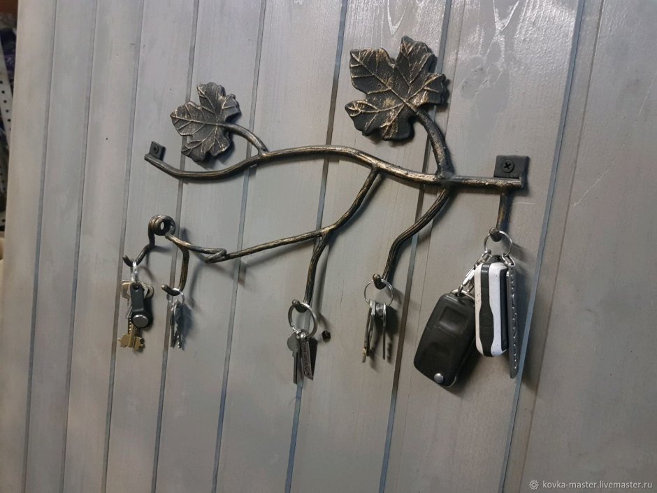 Самое ковка ключница