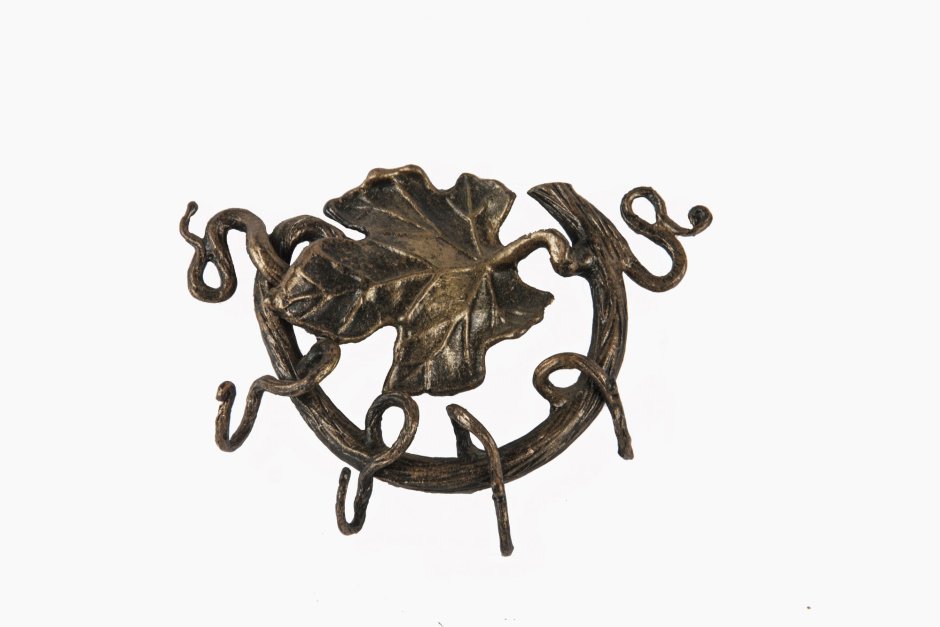 Художественная ковка ключница