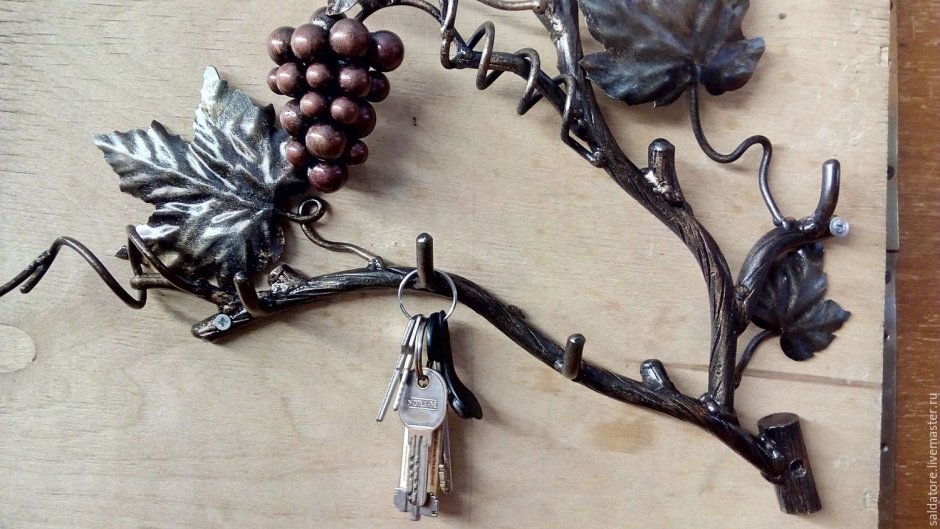 Вешалка для ключей из металла