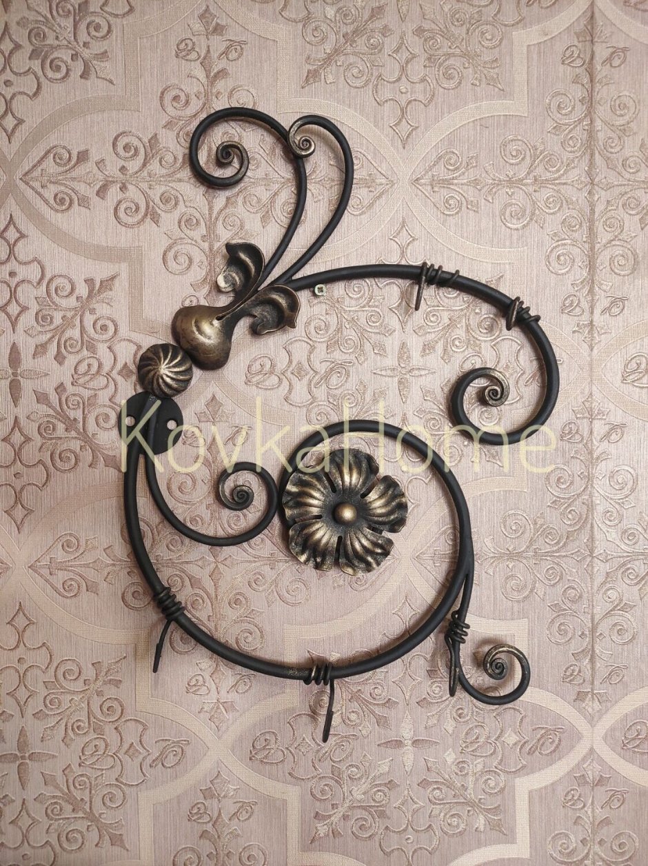 Кованое панно ключница