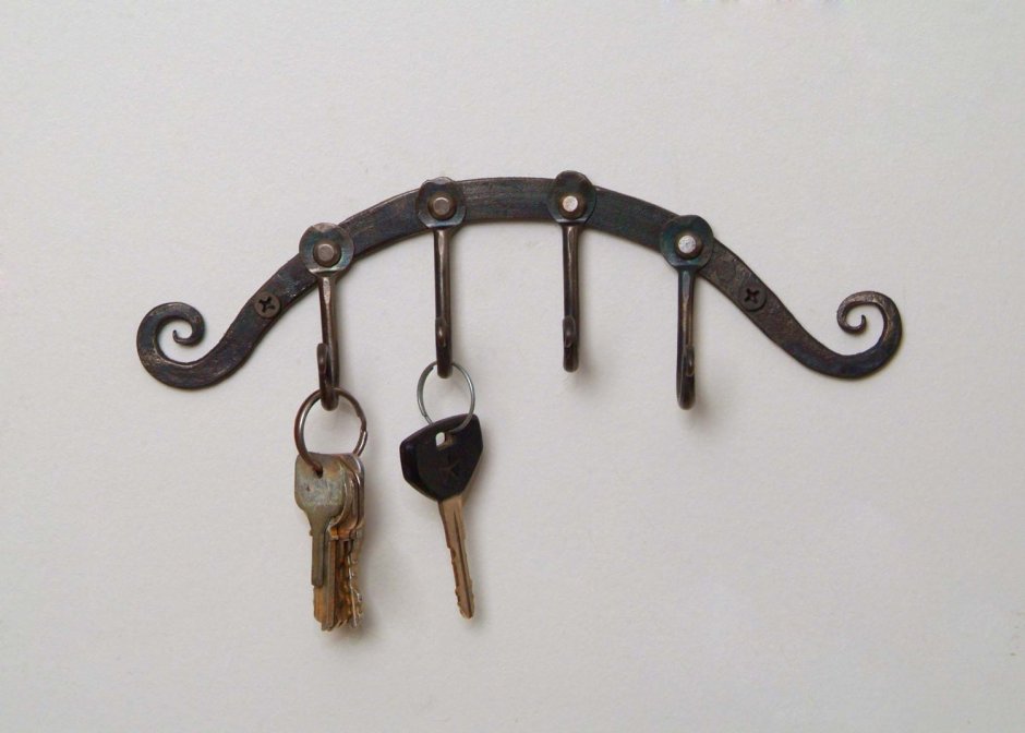 Старинная ключница