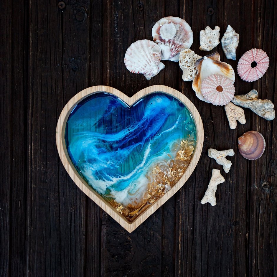 Сердце из эпоксидной смолы