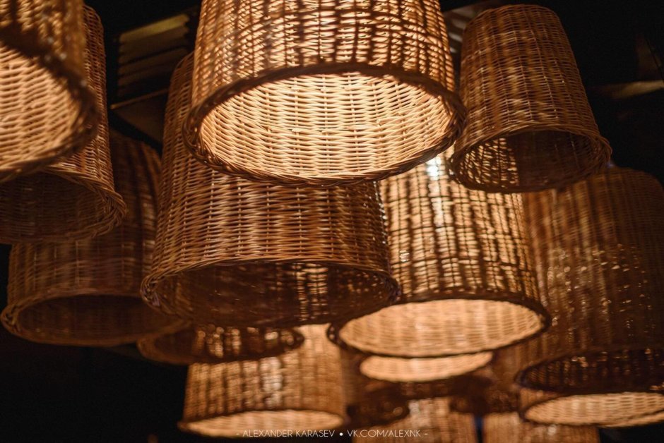 Плетеная люстра
