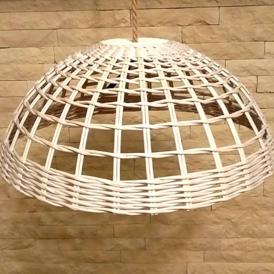 Плетеные абажуры из бумажной лозы