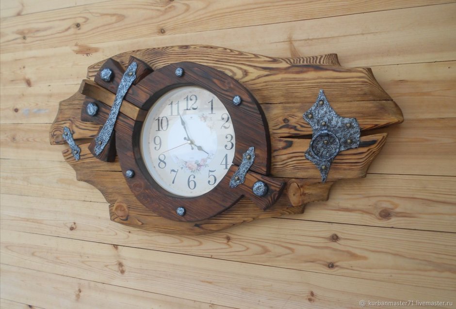 Часы настенные под старину