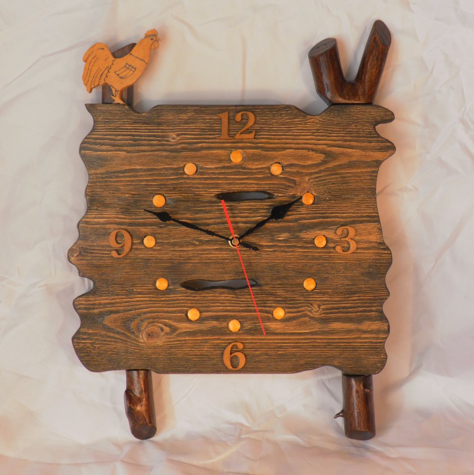Часы под старину из дерева