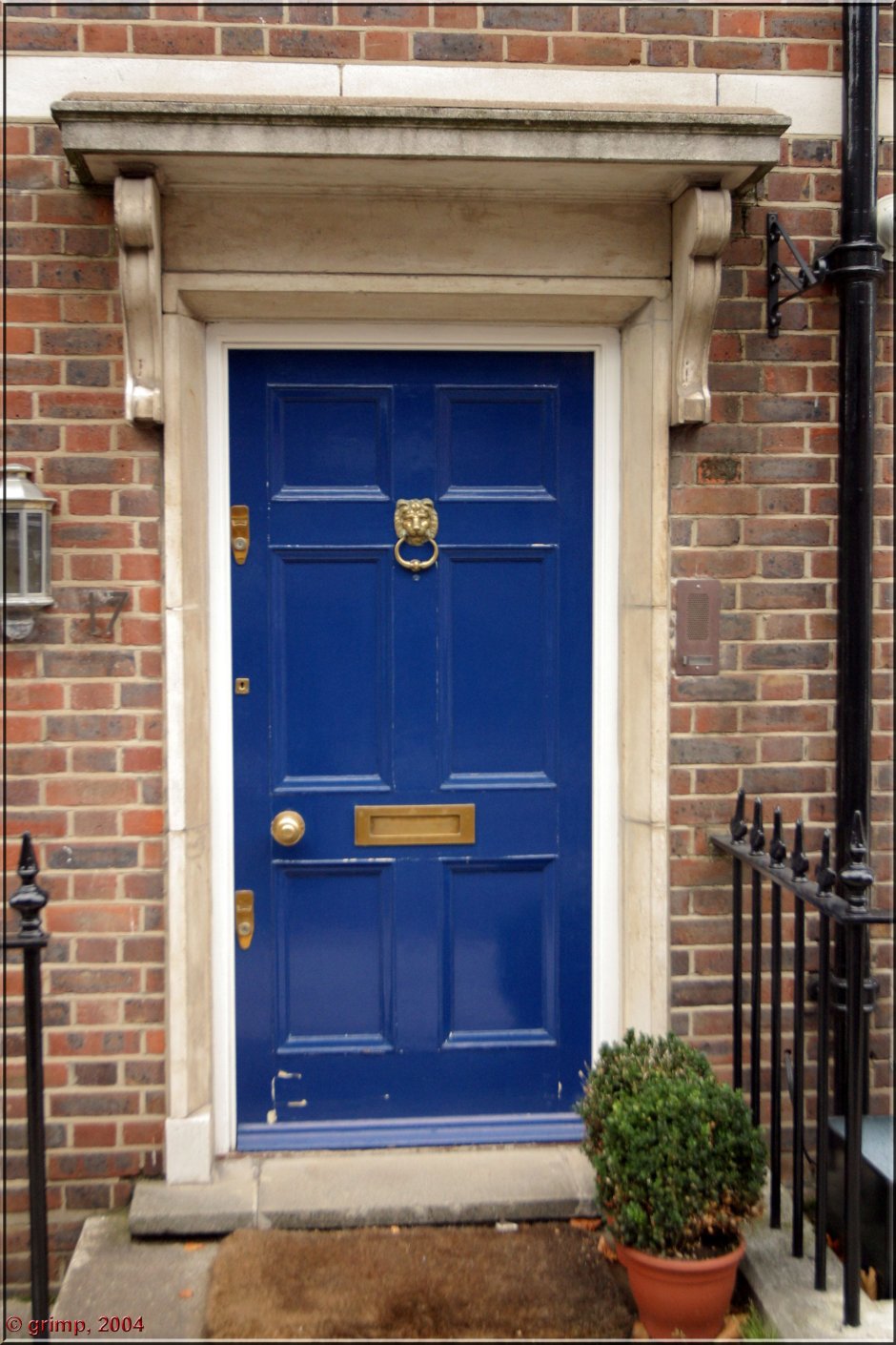 Английские входные двери