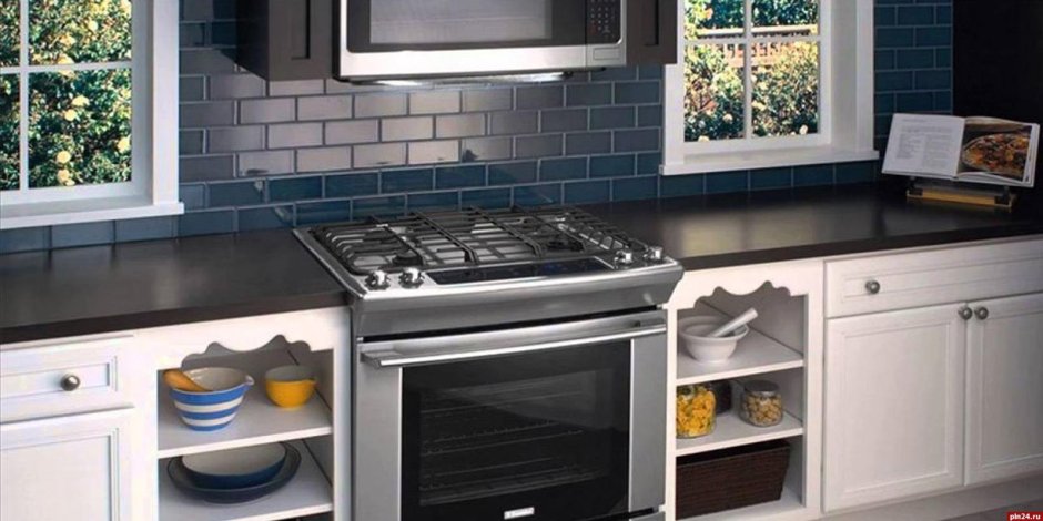 Кухня с газовой плитой