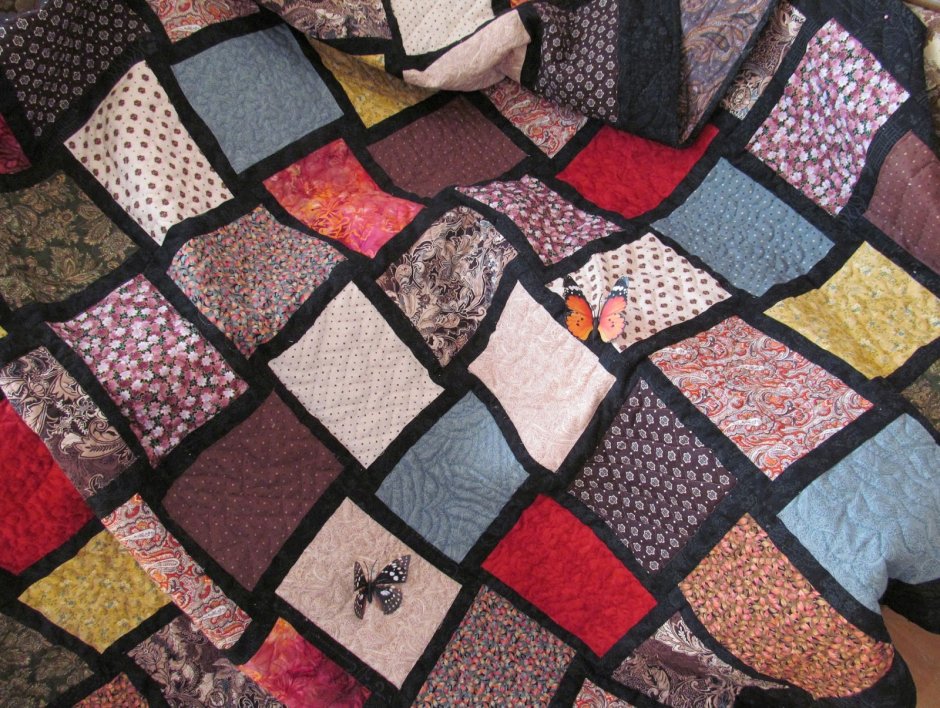 Лоскутный плед из свитеров