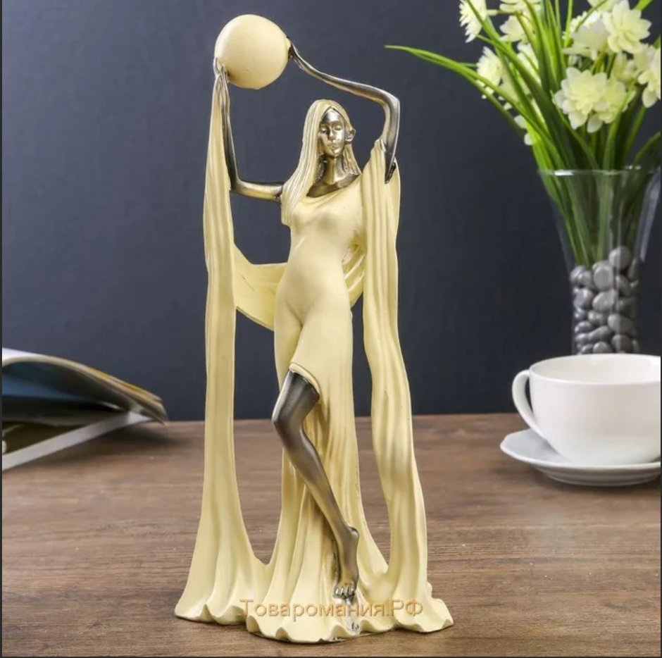 Красивые статуэтки для интерьера