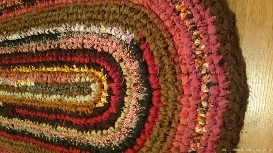 Вязаный ковер