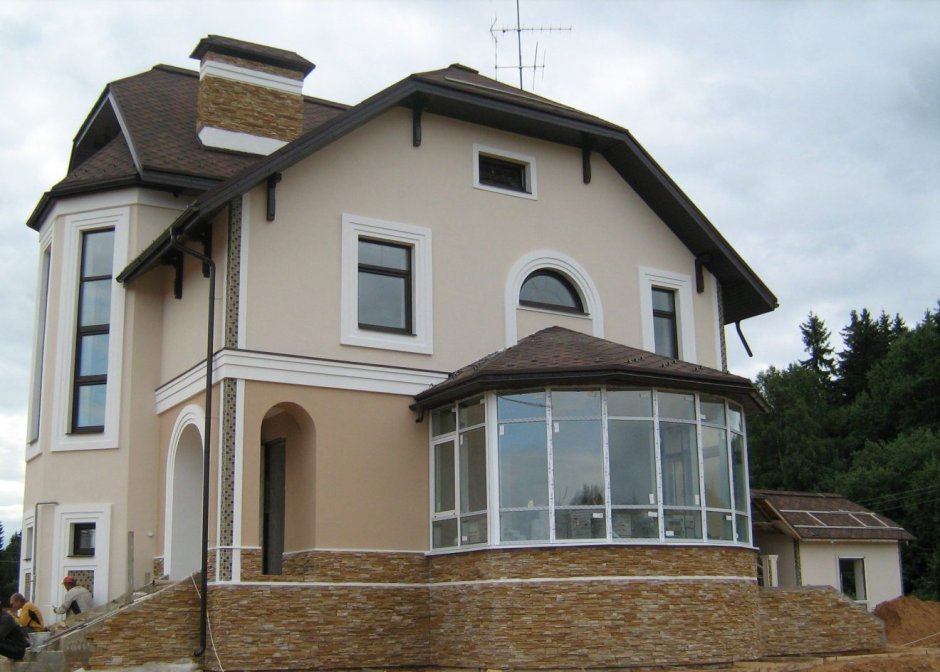 Фасады домов декоративной штукатуркой