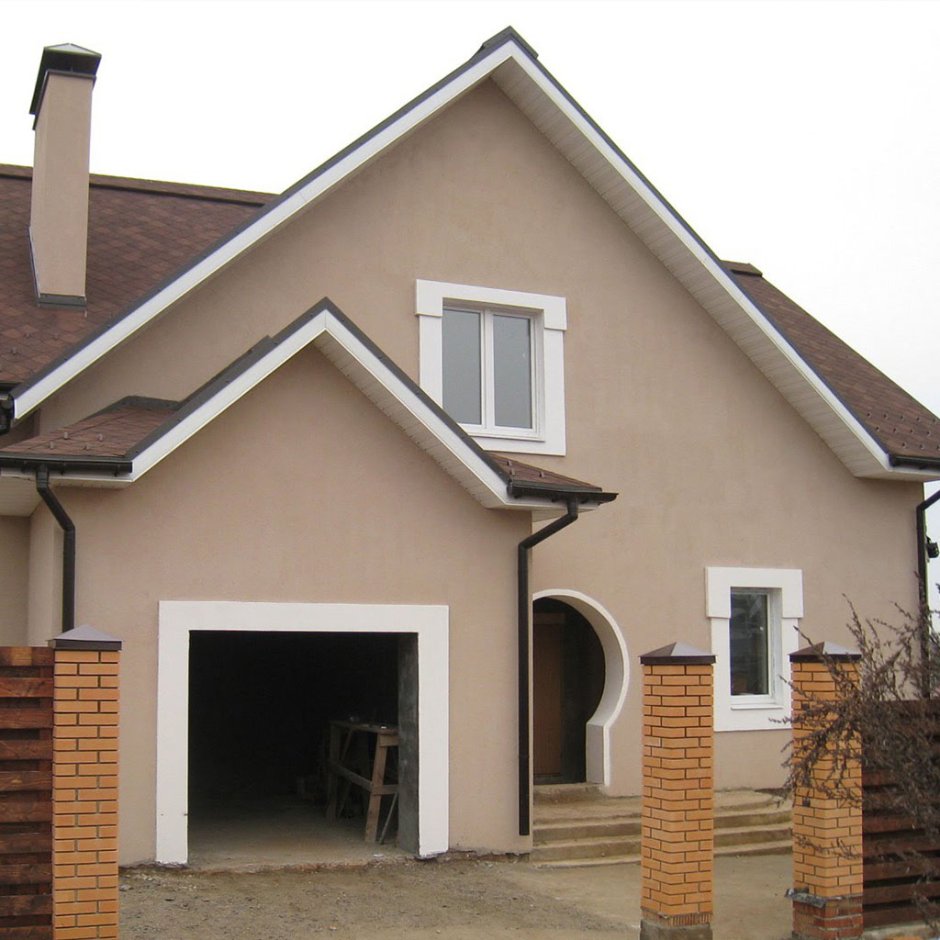 Отделка дома штукатуркой