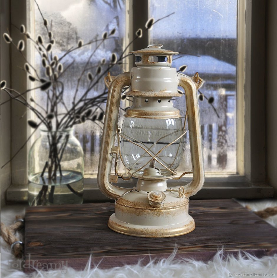 Фонарь керосиновый на батарейках