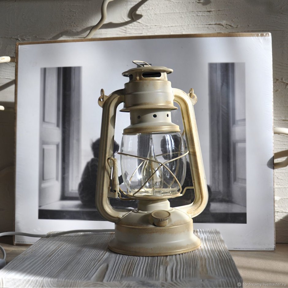 Лампа керосинка электрическая