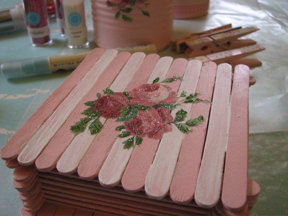 Подставка из палочек для мороженого