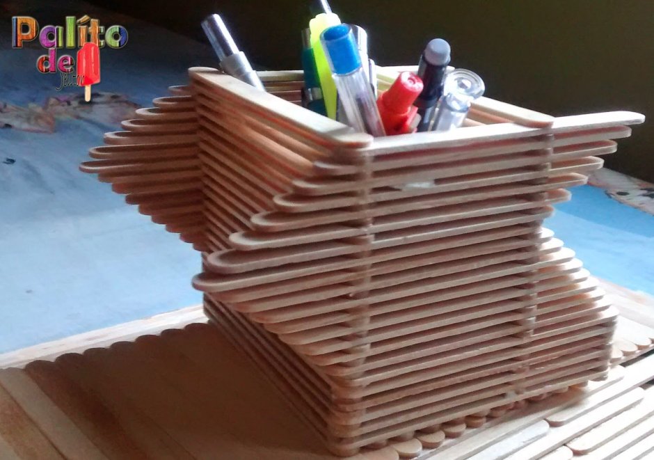 Подставка из палочек для мороженого