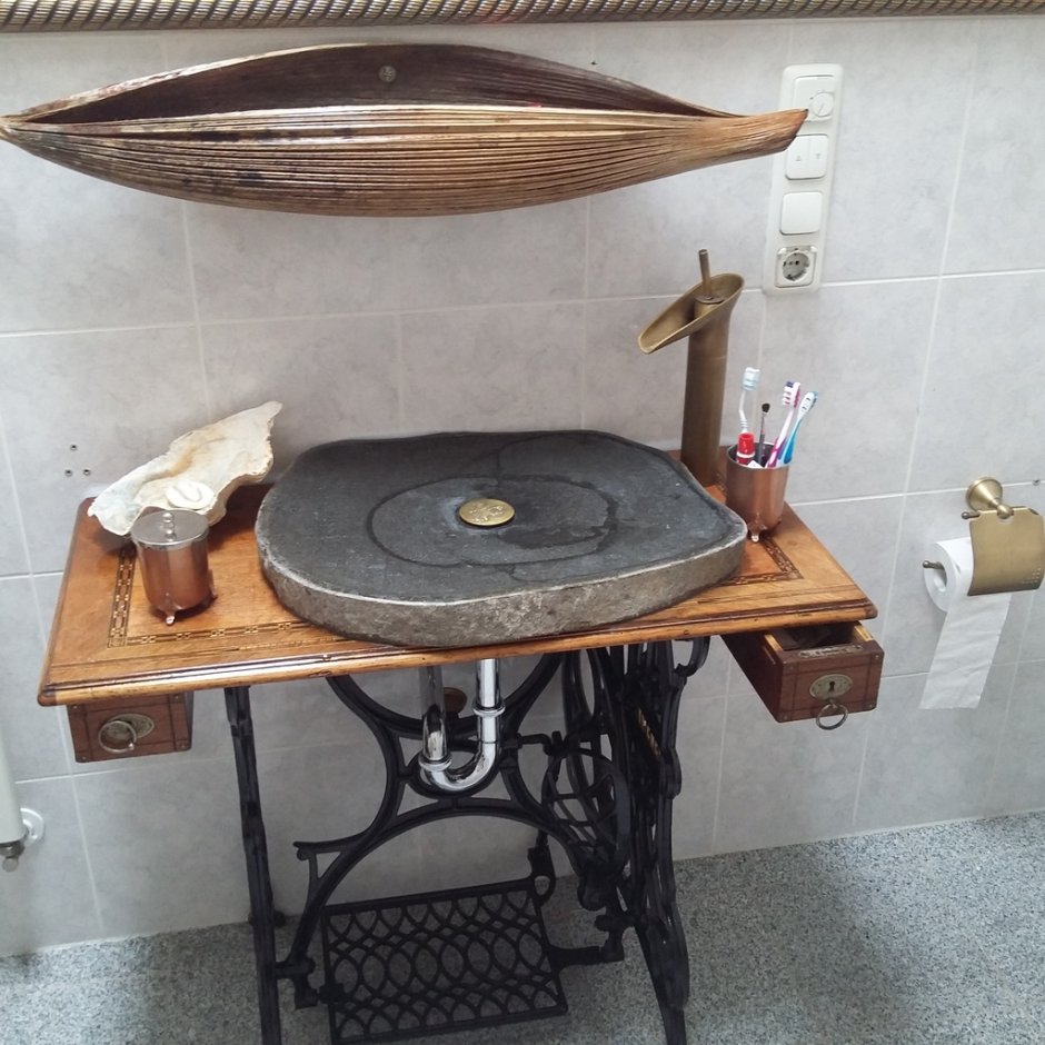 Станина Зингер с раковиной