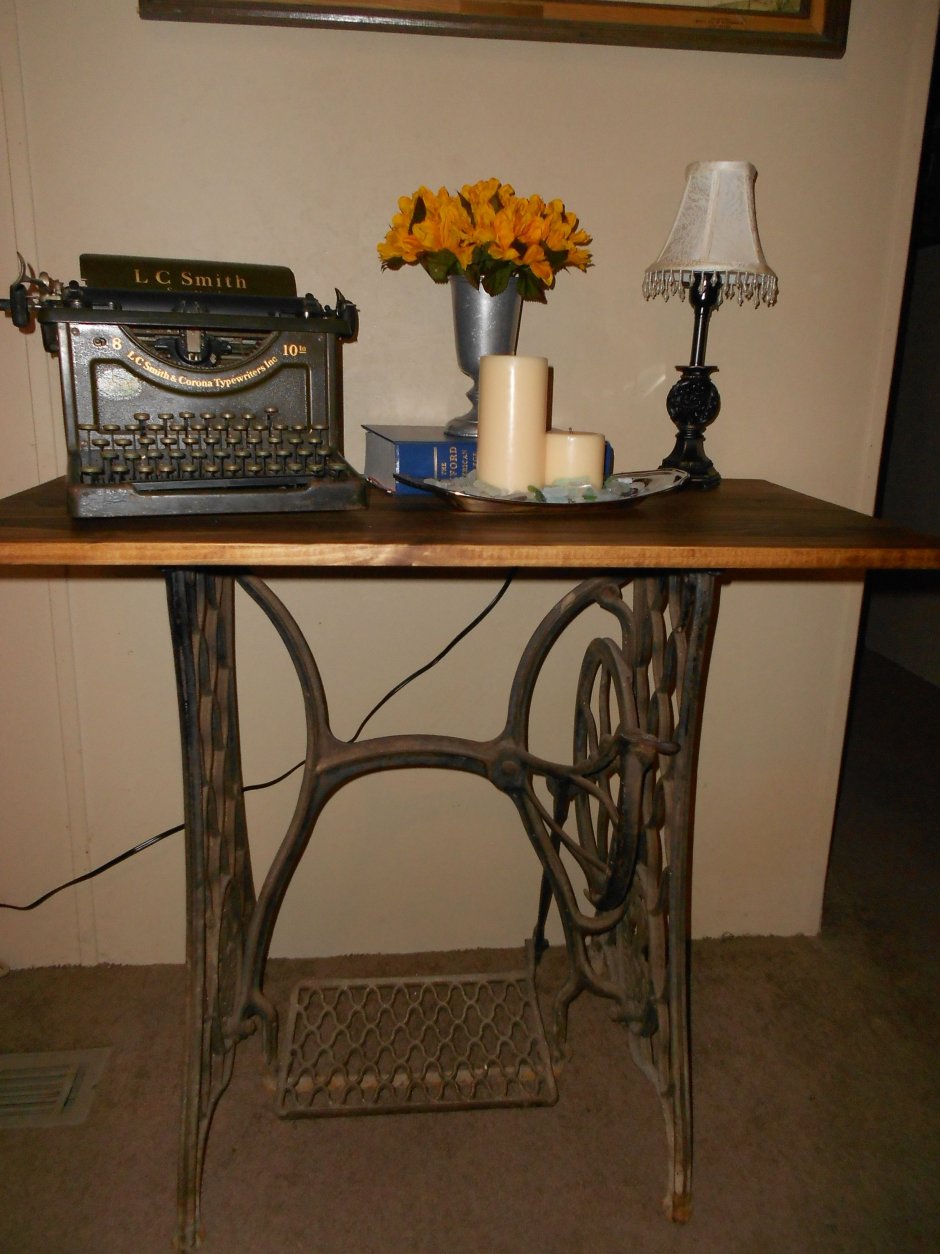 Станина швейной машинки Triumphum Triumph