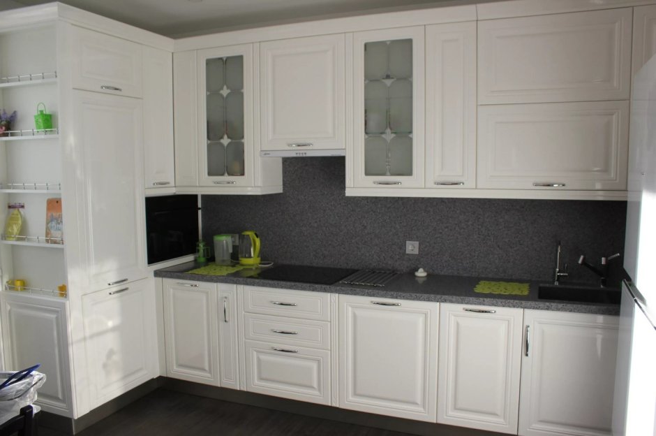 Кухня Ньюпорт белый Леруа