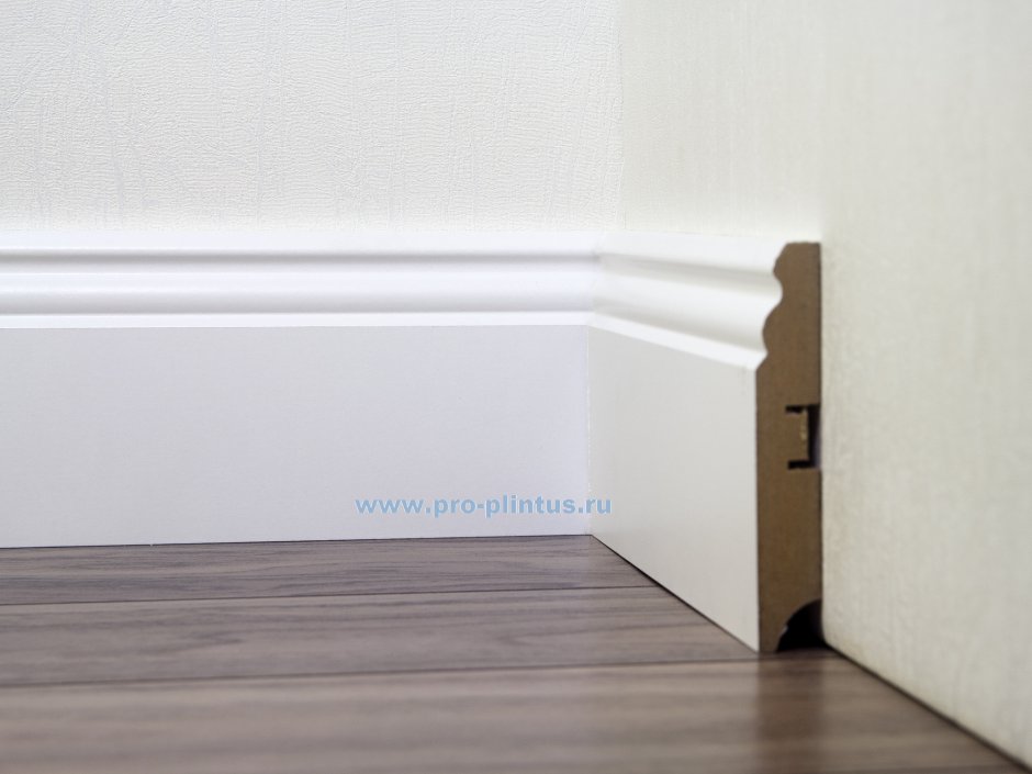 Плинтус l-Decor LP 103 -116 белый