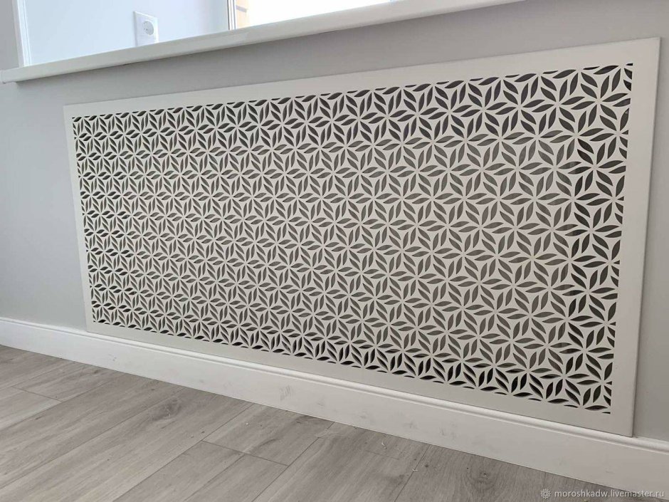 Радиаторная решетка под подоконником