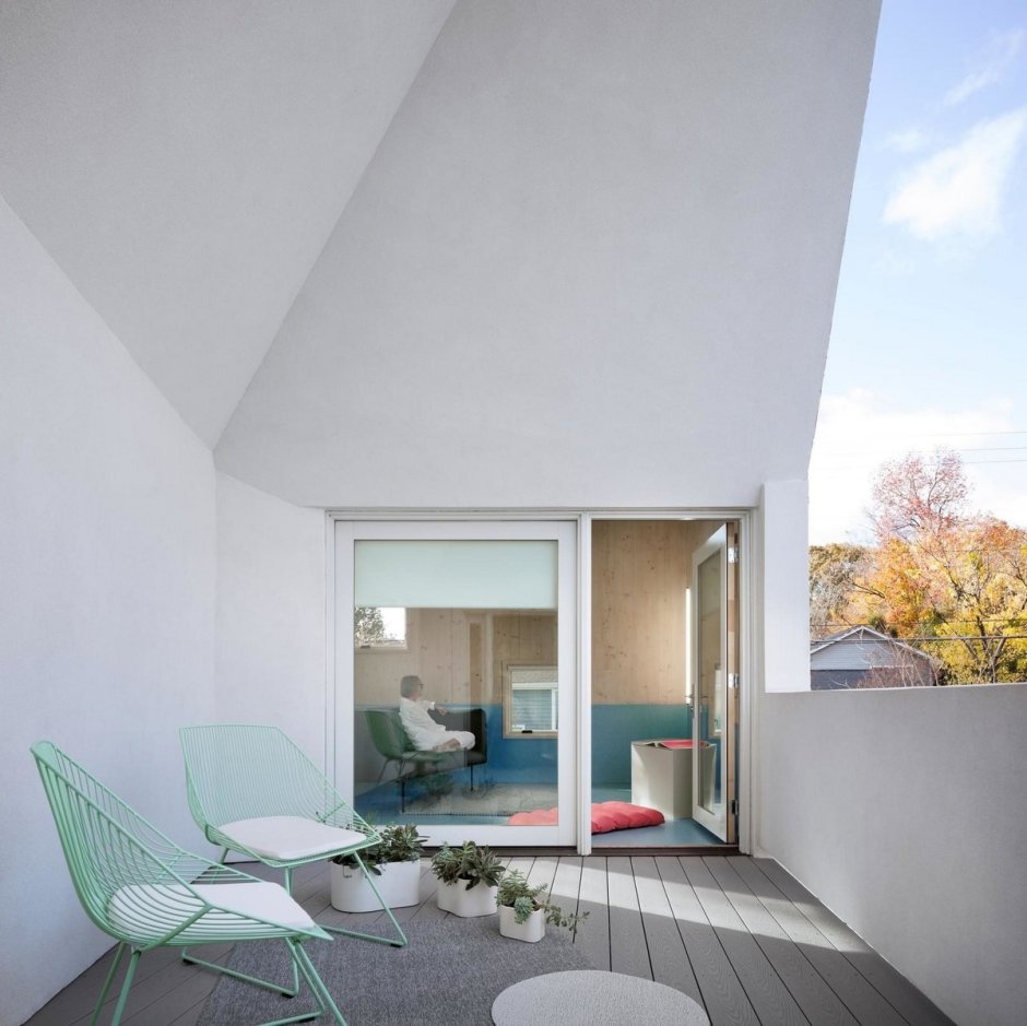 Дом с асимметричной крышей