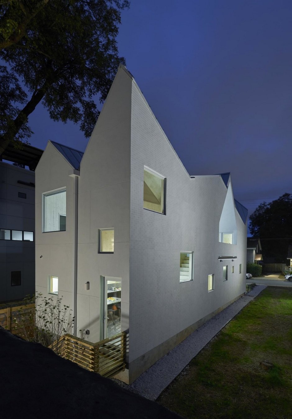 Асимметричные здания