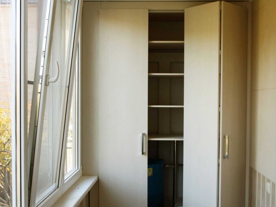 Шкаф купе на балкон