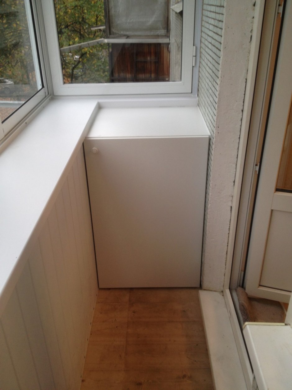 Шкаф на балкон в хрущевке