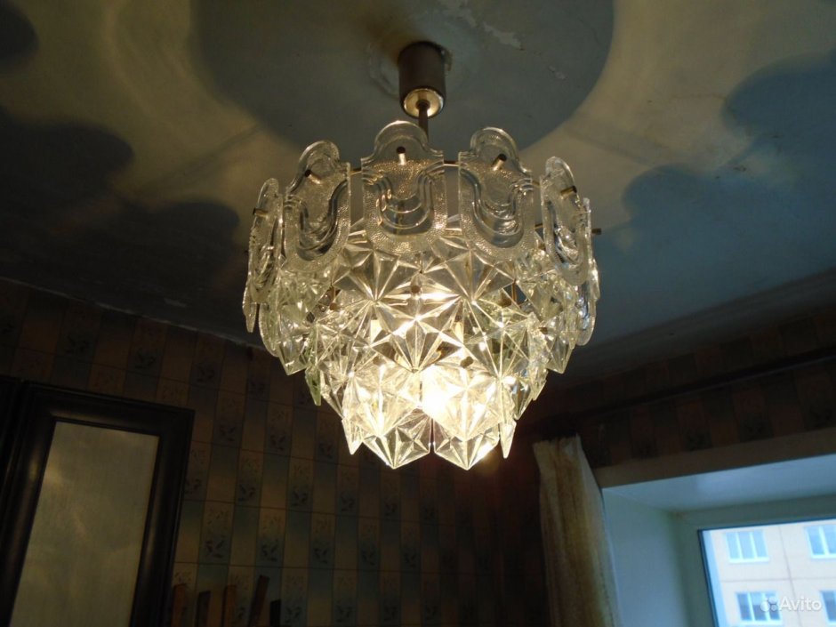 Люстра СССР С висюльками хрустальными