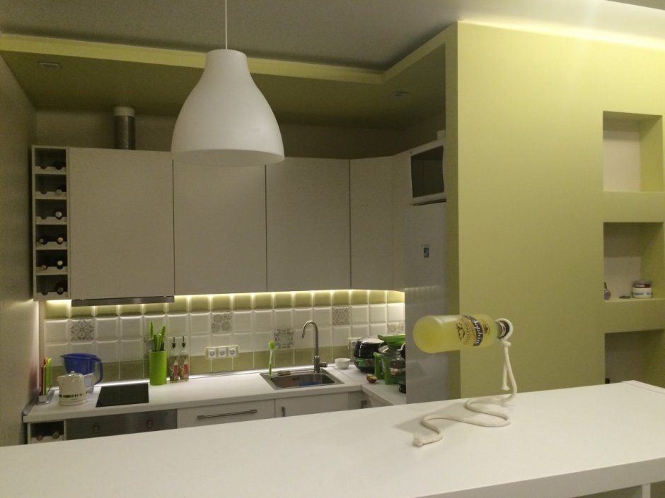 Идеас вдолевке