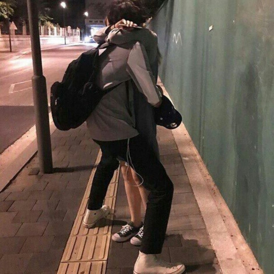 Серенада под окном