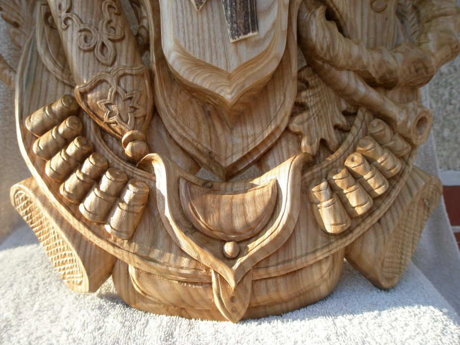 Деревянный медальон для трофеев