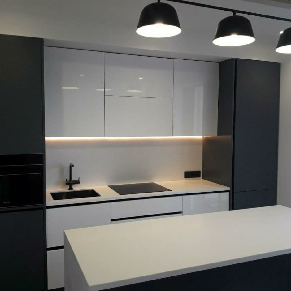 Кухня в АГТ черный глянец