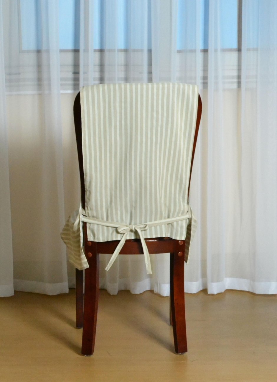Чехлы на стулья из полиэтилена
