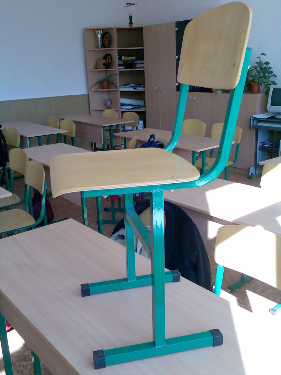 Стулья школьные Куйбышев