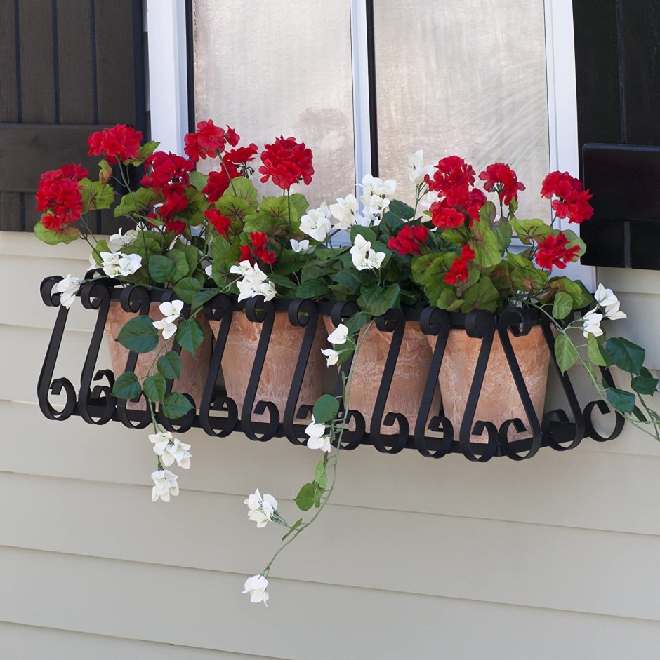 Кованые балконные ящики для цветов