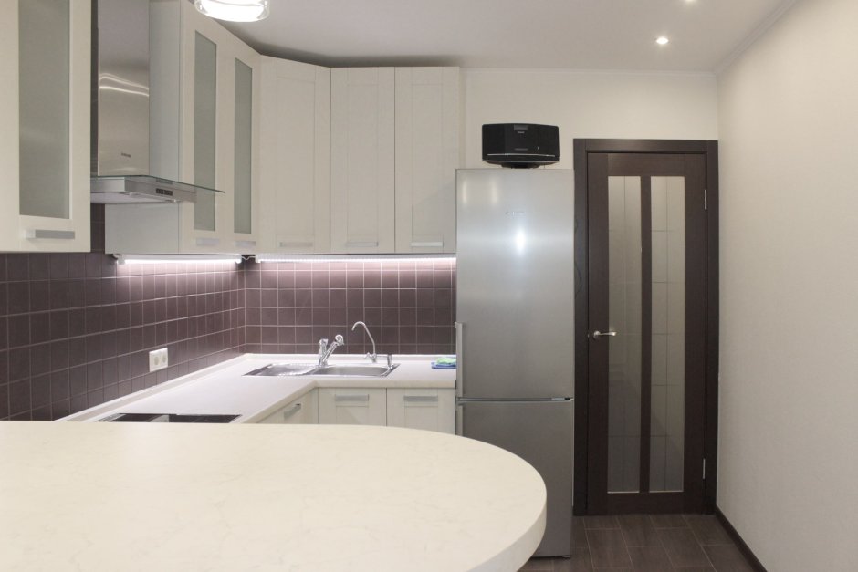 Кухня в трешке в панельной 9 этажке