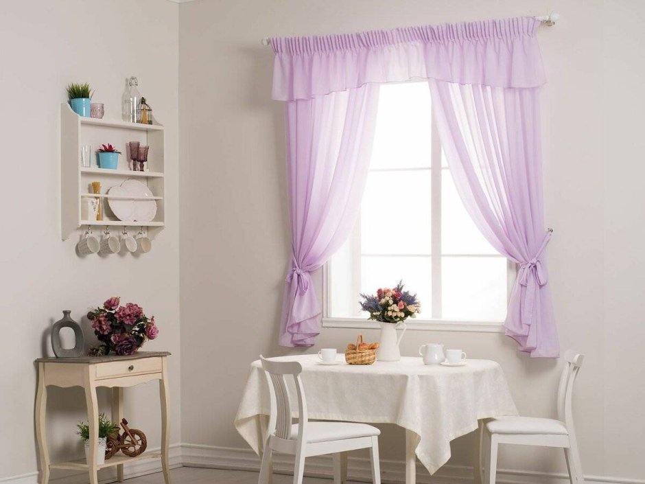 Лавандовые шторы на кухню
