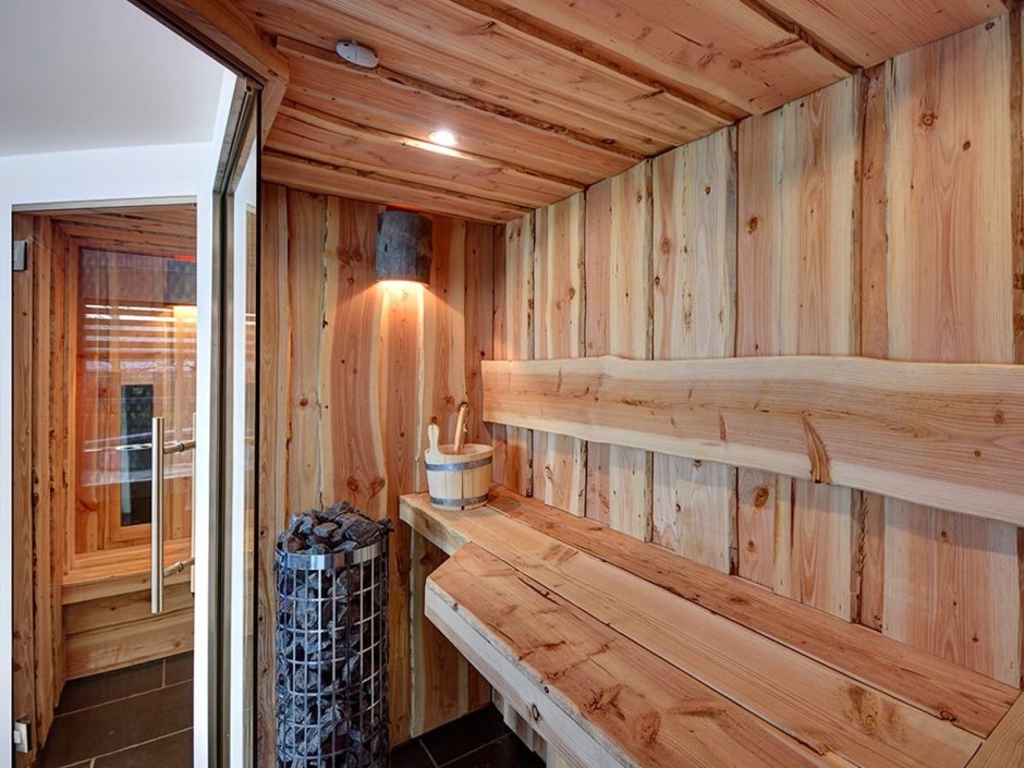 Отделка парной необрезной доской