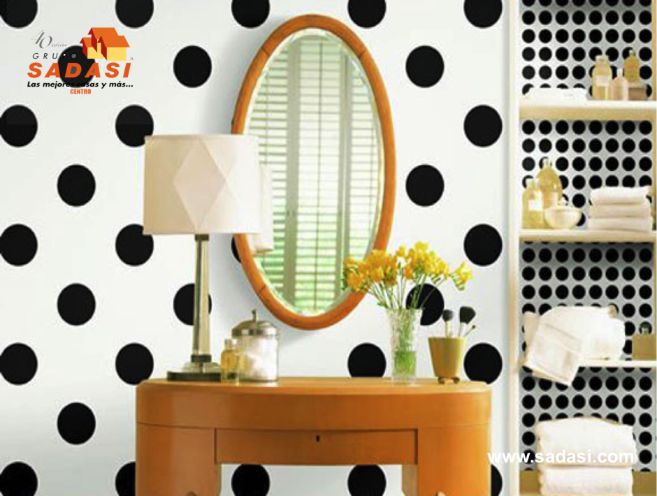 Белый фон в черный горошек