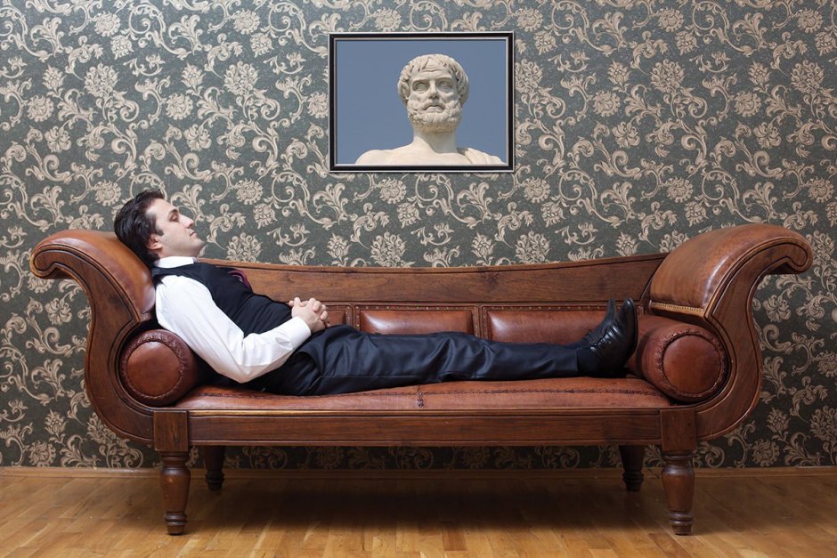 Кушетка психоаналитика